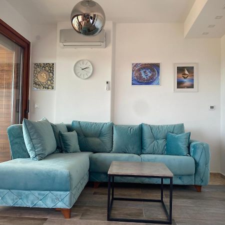Bitcoin And Ethereum Deluxe Apartments Бар Экстерьер фото