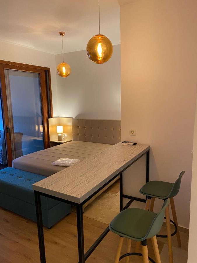 Bitcoin And Ethereum Deluxe Apartments Бар Экстерьер фото