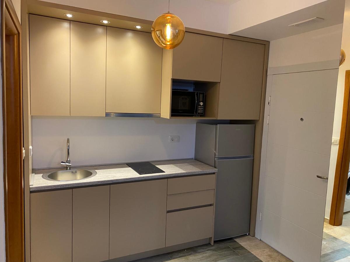 Bitcoin And Ethereum Deluxe Apartments Бар Экстерьер фото